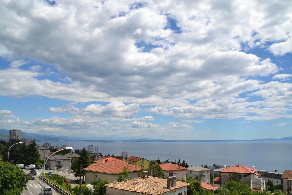 Anita Studio Apartment With Terrace Rijeka Extérieur photo